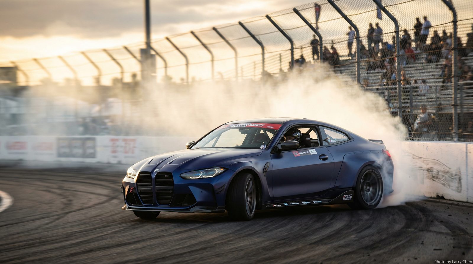 黄色仓库宝马M4漂移视频